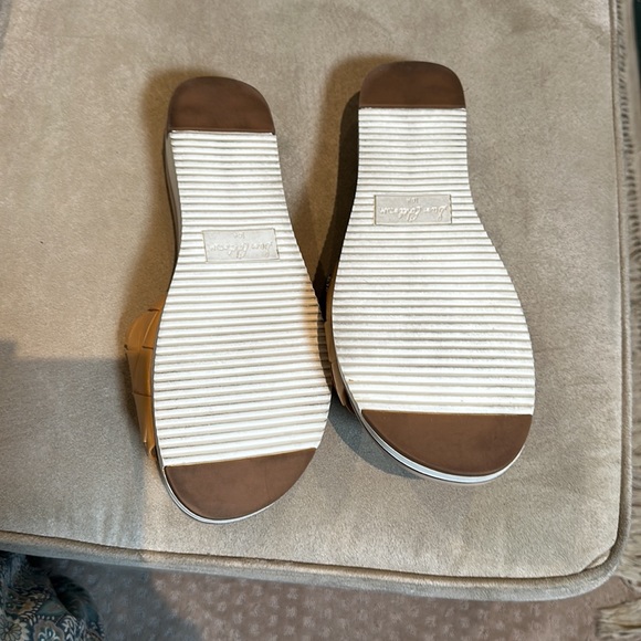 Sam Edelman 10- natural weaved leather sandal - Picture 2 of 10